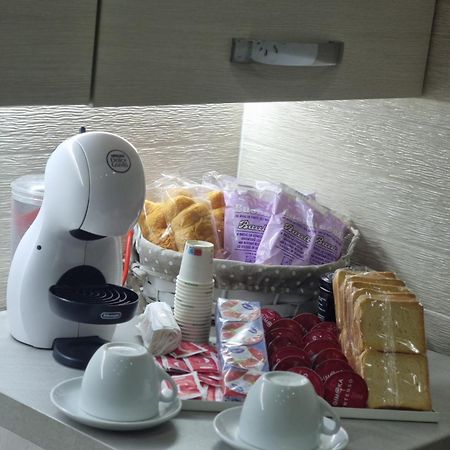 La Casa Di Zia Raf Apartment Napoli Ngoại thất bức ảnh